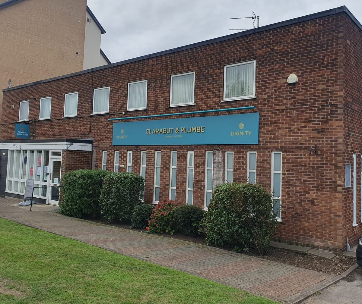 Clarabut & Plumbe Funeral Directors in Bedford